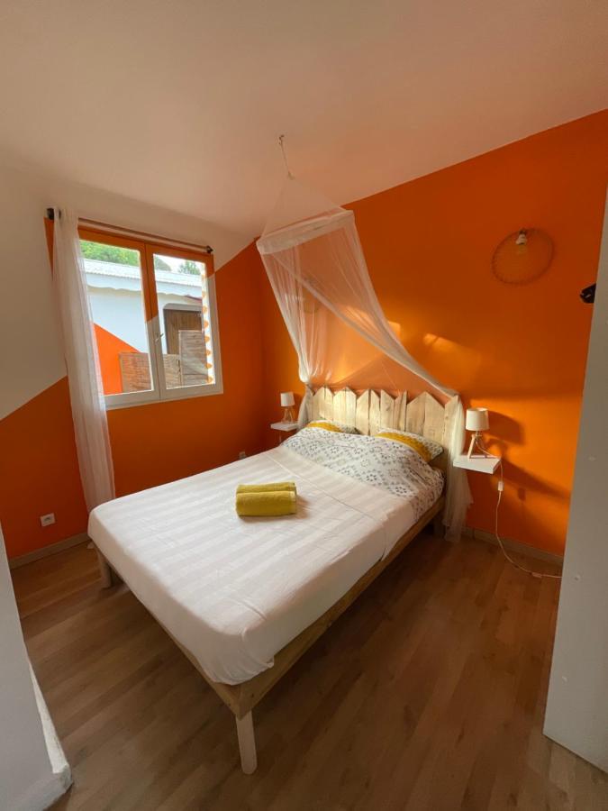 Villa Bungalows Les Vagues Abondes Sainte-Anne  Exterior foto