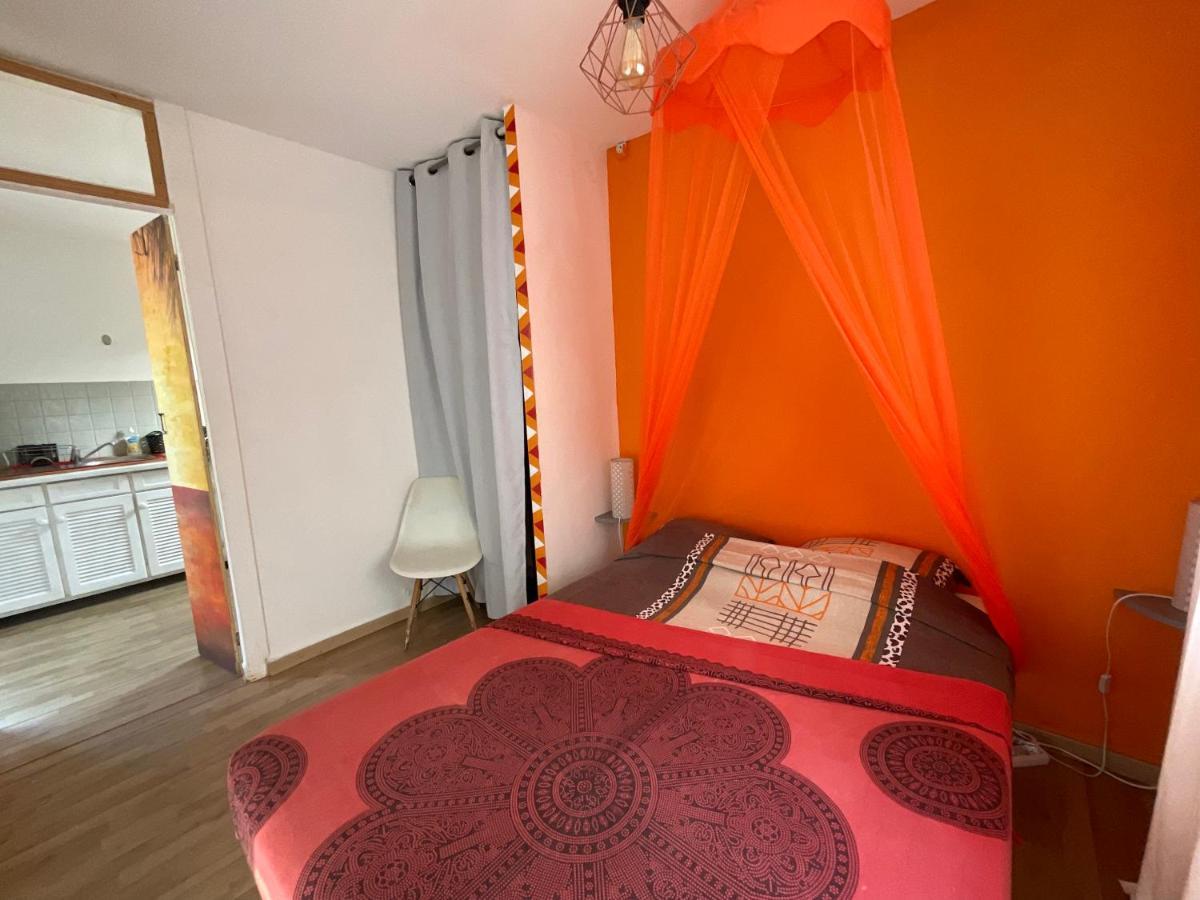 Villa Bungalows Les Vagues Abondes Sainte-Anne  Exterior foto