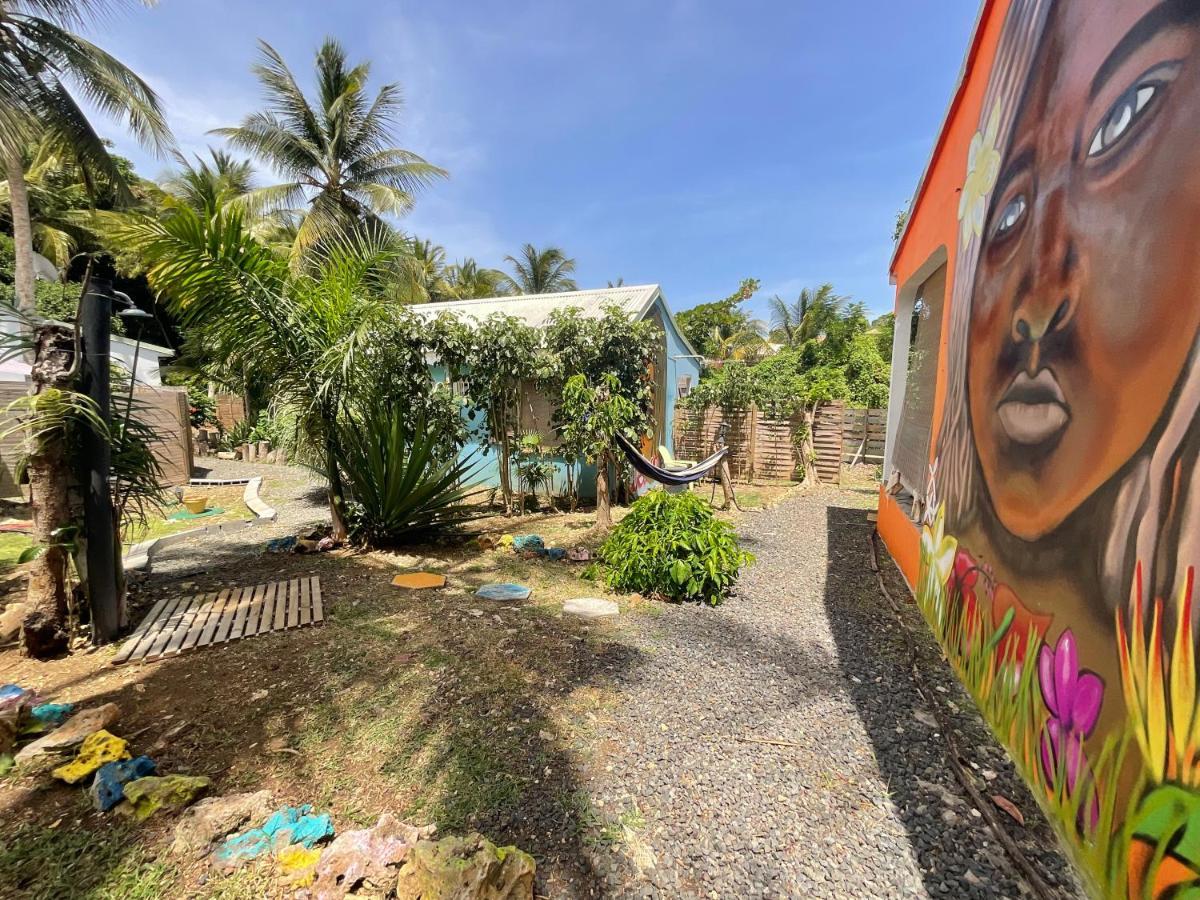 Villa Bungalows Les Vagues Abondes Sainte-Anne  Exterior foto